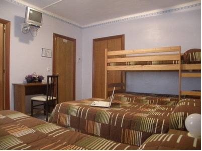 Imagen general del Hostal Oasis, Fraga. Foto 3