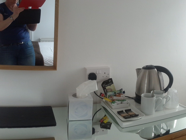 Imagen de la habitación del Hostal Oasis House. Foto 4