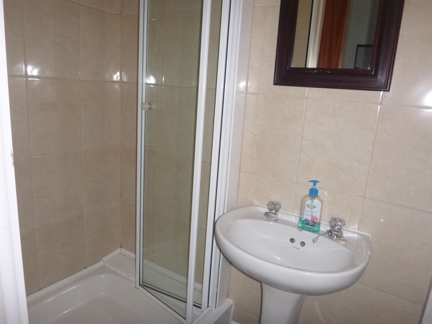 Imagen de la habitación del Hostal Oasis House. Foto 11