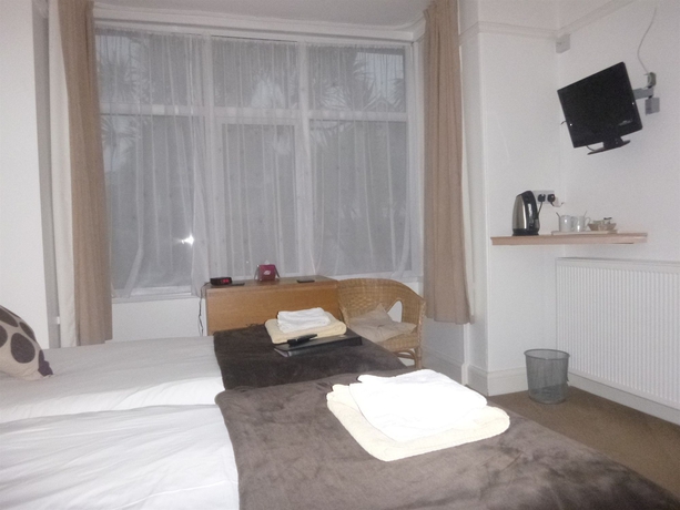Imagen de la habitación del Hostal Oasis House. Foto 14