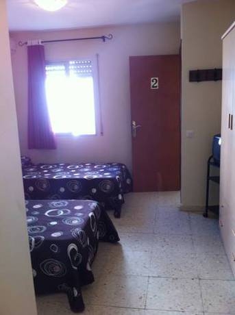 Imagen general del Hostal Ocaña Manilva. Foto 4