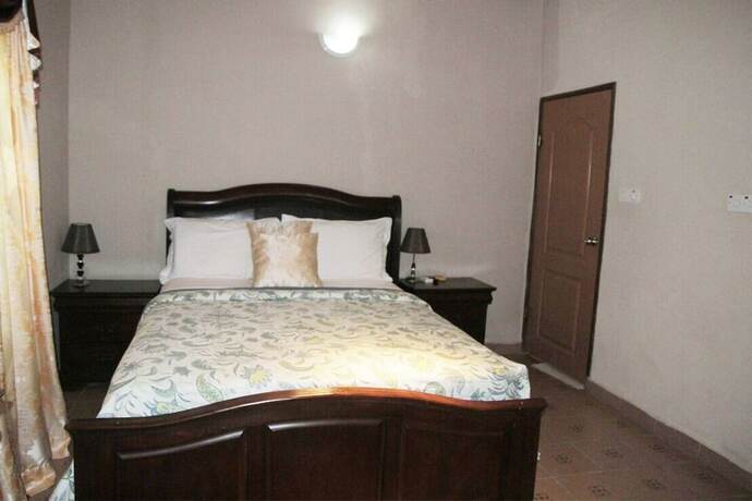 Imagen de la habitación del Hostal Occasions. Foto 16