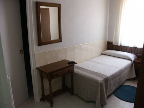 Imagen de la habitación del Hostal Ochoa. Foto 8