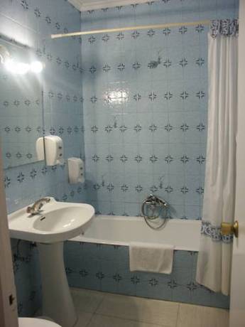 Imagen de la habitación del Hostal Ochoa. Foto 12