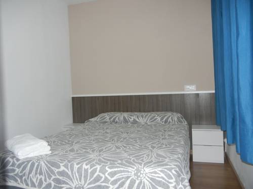 Imagen de la habitación del Hostal Oklahoma, Reus. Foto 8