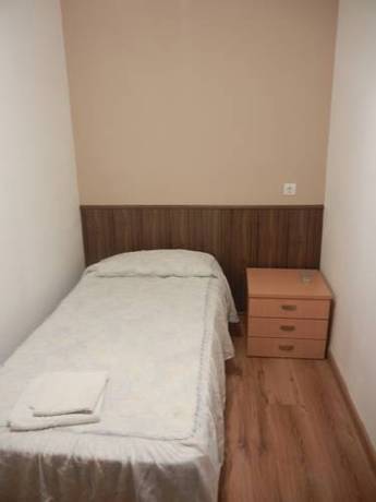 Imagen de la habitación del Hostal Oklahoma, Reus. Foto 10