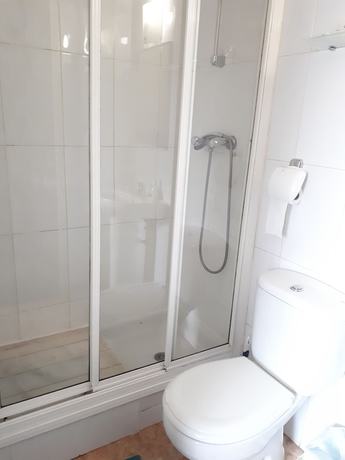 Imagen de la habitación del Hostal Oklahoma, Reus. Foto 16