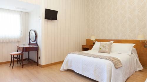 Imagen de la habitación del Hostal Oliva, Eixample. Foto 6