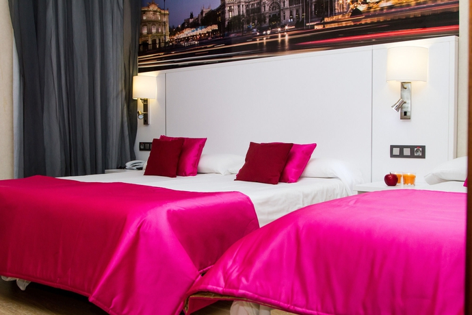 Imagen de la habitación del Hostal Olmedo. Foto 8