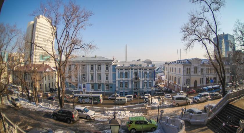 Imagen de los exteriores del Hostal Optimum Hotel. Foto 9
