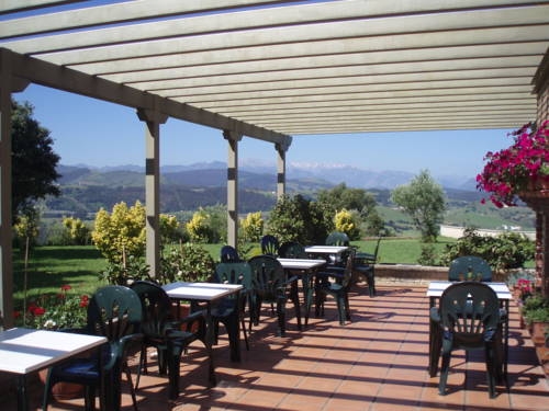 Imagen general del Hostal Ori&oacute;n, San Vicente de la Barquera. Foto 5