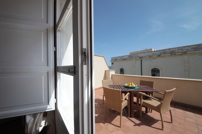 Imagen de los exteriores del Hostal Ortigia Mastrarua rooms. Foto 12