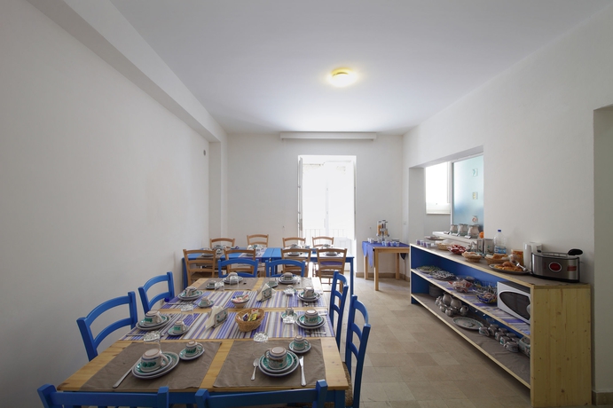 Imagen del bar/restaurante del Hostal Ortigia Mastrarua rooms. Foto 3