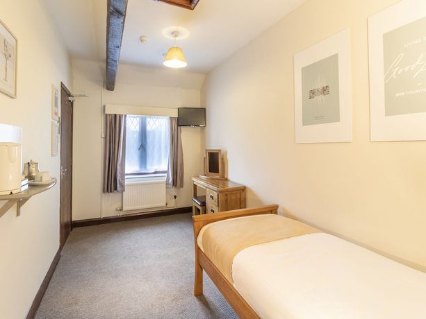 Imagen de la habitación del Hostal Oyo Elm Farm Country House, Norwich Airport. Foto 7