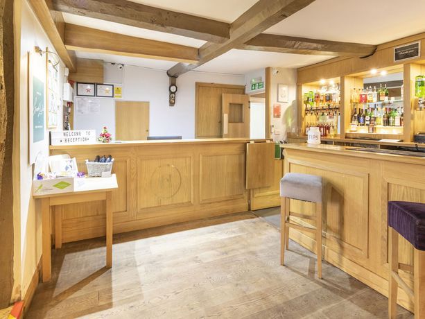 Imagen de los interiores del Hostal Oyo Elm Farm Country House, Norwich Airport. Foto 20