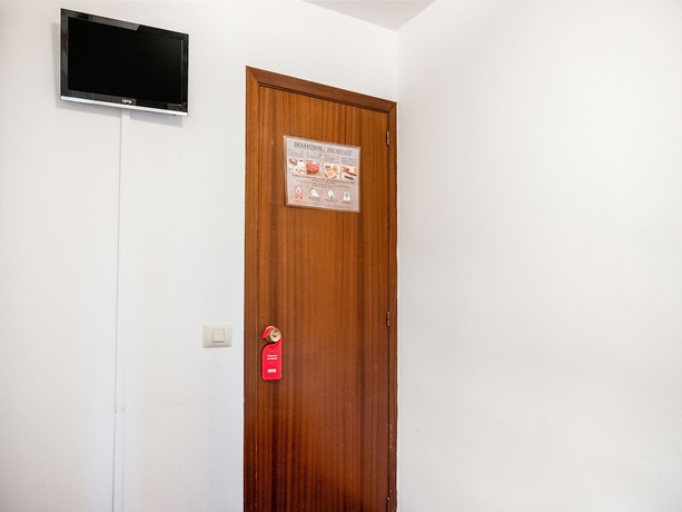 Imagen de la habitación del Hostal Oyo Hospedaje La Tita. Foto 8