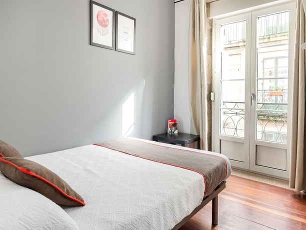 Imagen de la habitación del Hostal Oyo Hospedaje La Tita. Foto 9