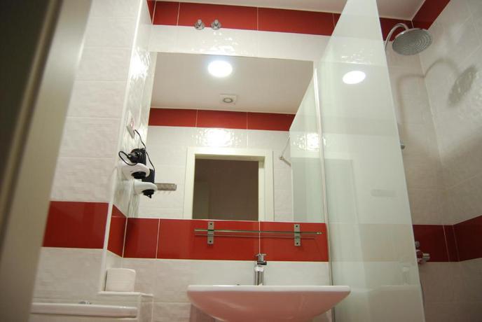 Imagen general del Hostal PETITE MAMAN. Foto 4