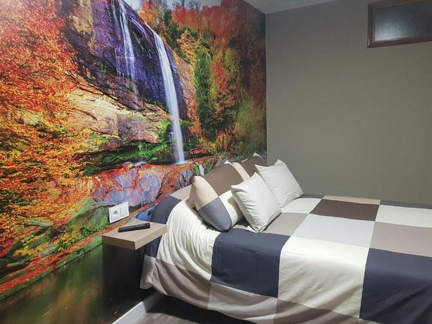 Imagen general del Hostal Pabell&oacute;n. Foto 7