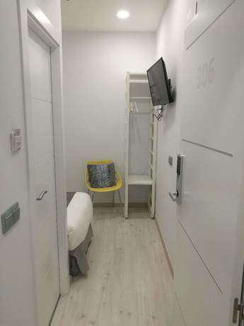 Imagen de la habitación del Hostal Palacio Luna. Foto 5