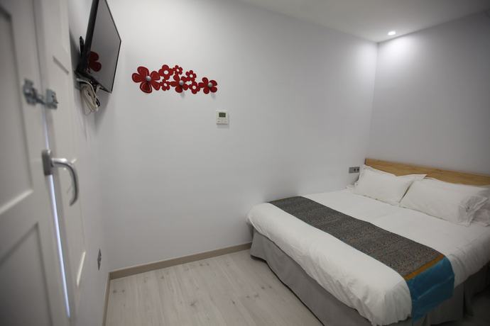 Imagen de la habitación del Hostal Palacio Luna. Foto 19