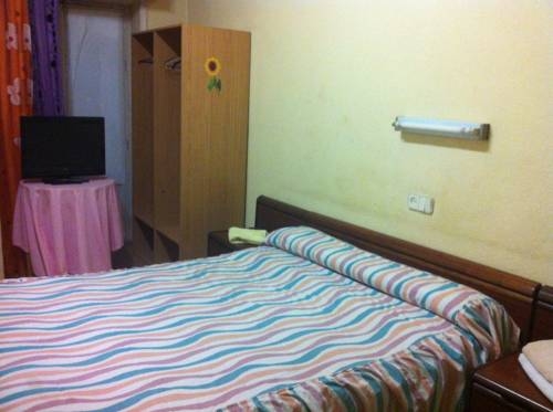 Imagen general del Hostal Palacio Madrid. Foto 4