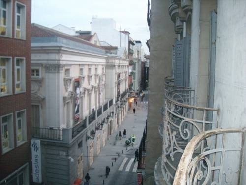 Imagen general del Hostal Palacio Madrid. Foto 8