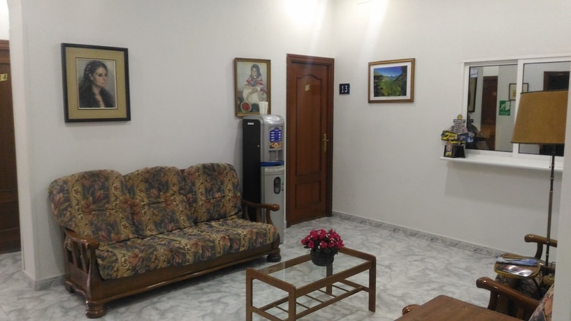 Imagen de los interiores del Hostal Palacios Fuencarral. Foto 18