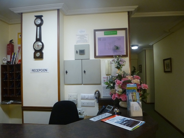 Imagen de los interiores del Hostal Palas, A Coruña. Foto 8