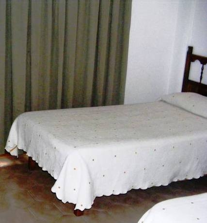 Imagen de la habitación del Hostal Palmera. Foto 4