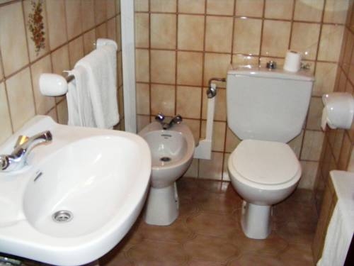 Imagen de la habitación del Hostal Palmera. Foto 5