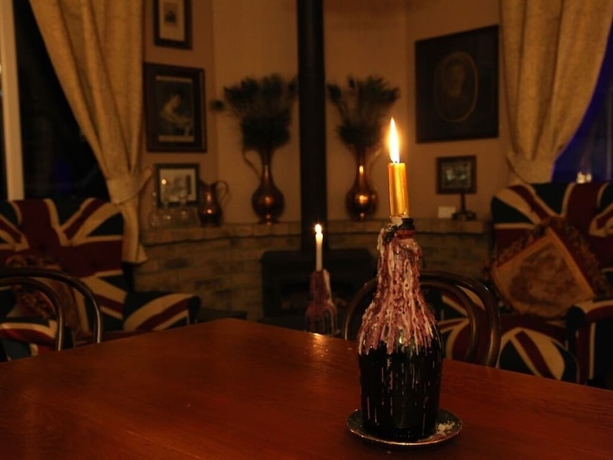 Imagen del bar/restaurante del Hostal Palmerston Grange. Foto 8