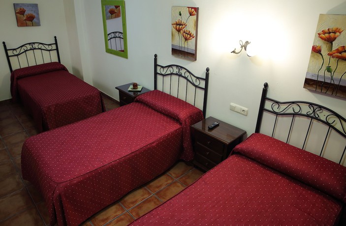 Imagen de la habitación del Hostal Palomares. Foto 9
