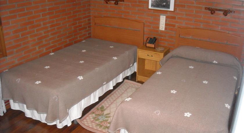 Imagen de la habitación del Hostal Paratene. Foto 5
