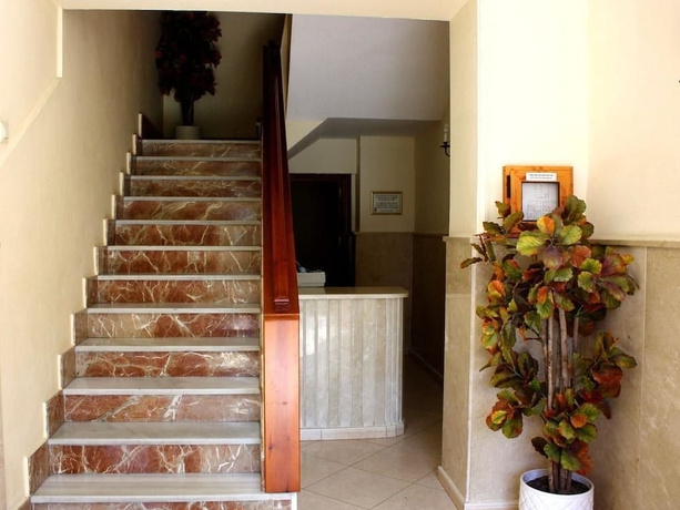 Imagen de los interiores del Hostal Par&iacute;s, La L&iacute;nea de la Concepci&oacute;n. Foto 19