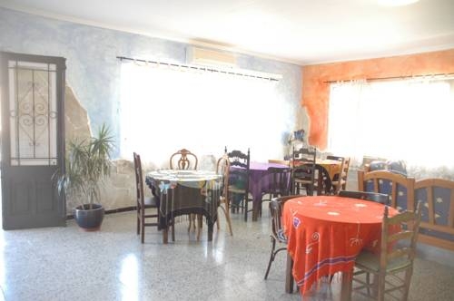 Imagen general del Hostal Paris Ciutadella. Foto 3