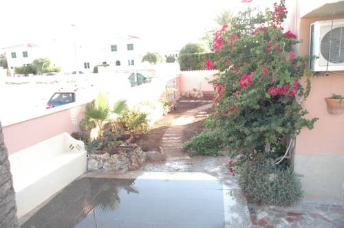 Imagen general del Hostal Paris Ciutadella. Foto 9