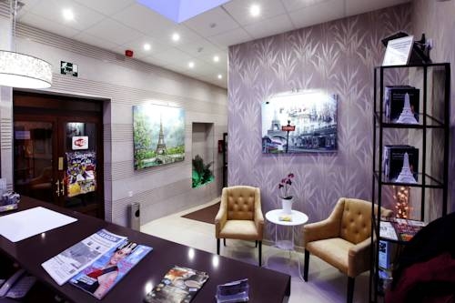 Imagen general del Hostal Paris, San Fernando. Foto 3