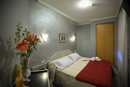 Imagen general del Hostal Paris, Valladolid. Foto 2