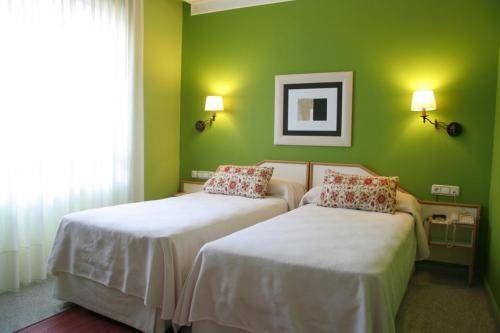 Imagen general del Hostal Paris, Valladolid. Foto 8