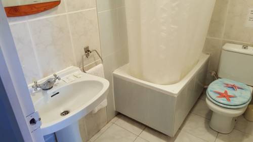 Imagen de la habitación del Hostal Parisien, Barrio Gotico. Foto 3