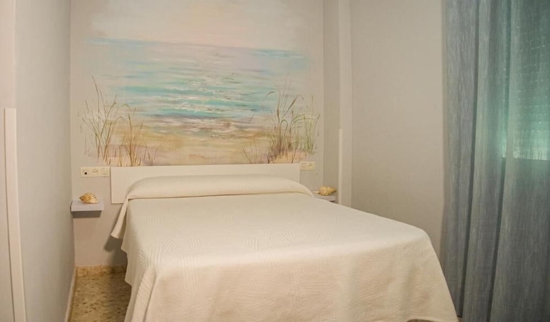 Imagen de la habitación del Hostal Patio Andaluz, Punta Umbría. Foto 12