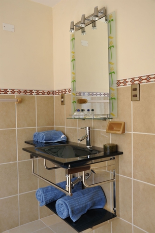 Imagen de la habitación del Hostal Patrimonio. Foto 15