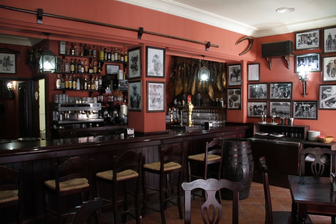 Imagen del bar/restaurante del Hostal Pechi. Foto 6