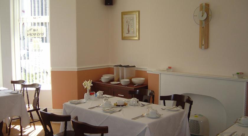 Imagen general del Hostal Pencrebar. Foto 1