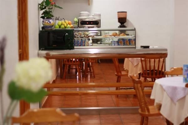 Imagen general del Hostal Pensimar. Foto 7