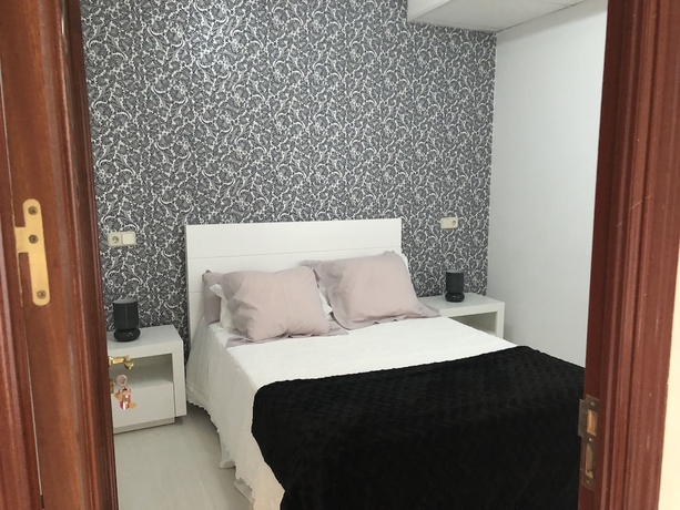 Imagen de la habitación del Hostal Pensión La Estrella. Foto 4