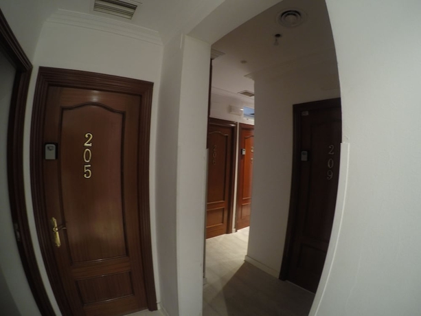 Imagen de los interiores del Hostal Pensión La Estrella. Foto 19