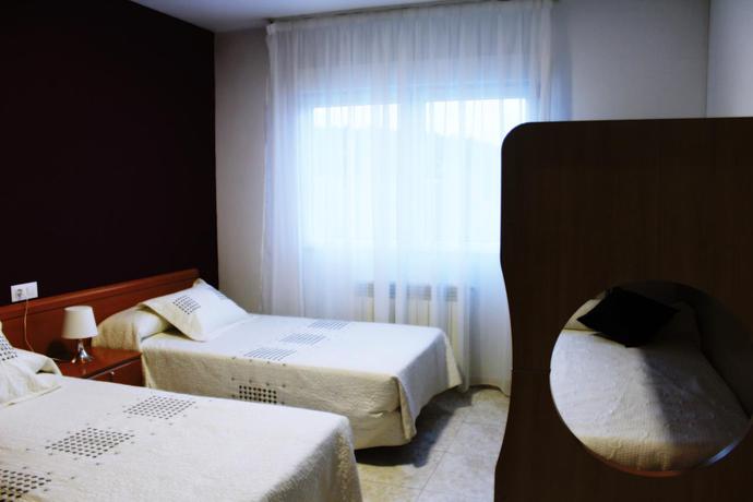 Imagen general del Hostal Pensión Playa De Sardiñeiro. Foto 2