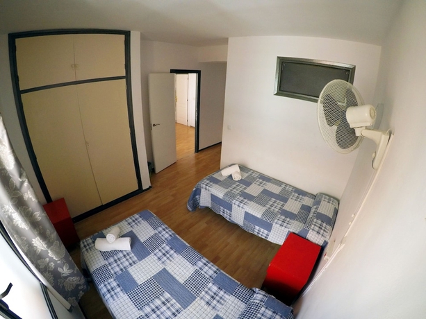 Imagen de la habitación del Hostal Pension Euro Holitel. Foto 3